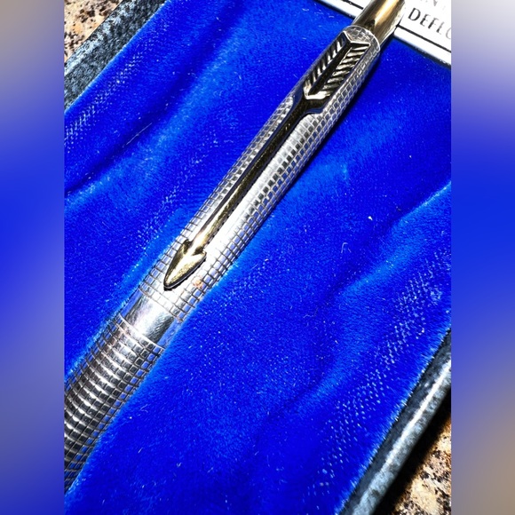 Parker Sterling Silver Ballpoint pen with Box - Picture 4 of 6